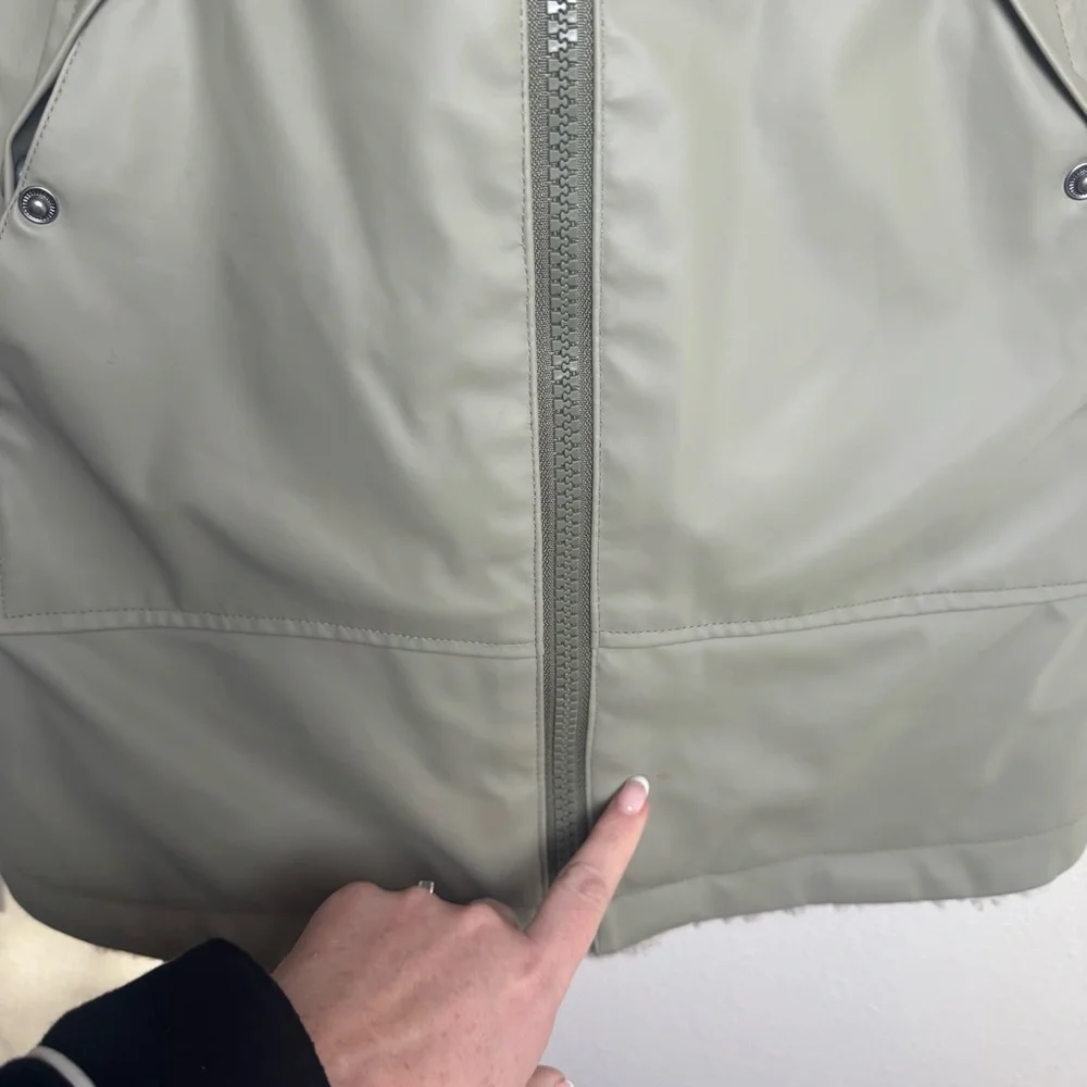 Zara‎ Girls green warm Winter Cream Sherpa lined hood Jacket